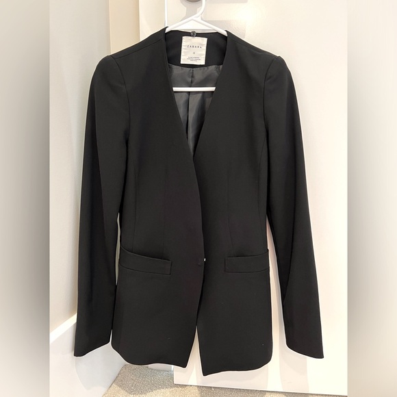 Blazer - Picture 2 of 4